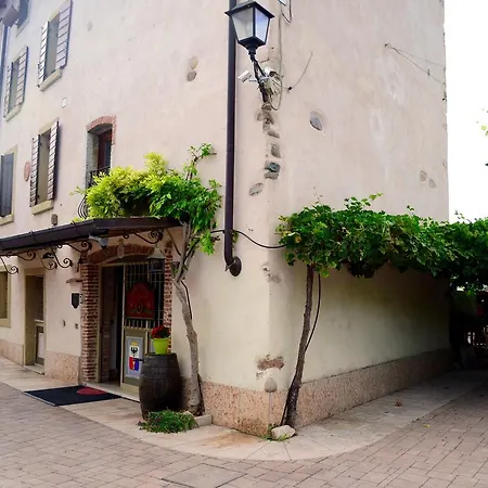 Corte Garberia Bed & Breakfast *
