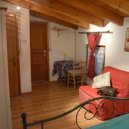 Oda ve Kahvaltı Corte Garberia